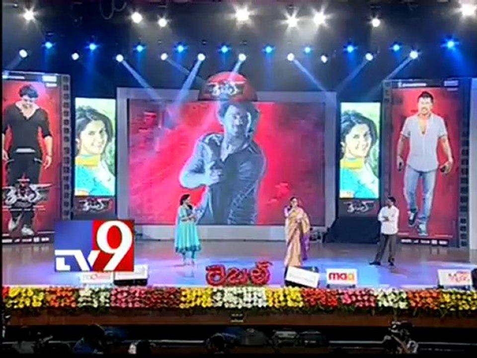 Singer Malathi sings Orinayano song