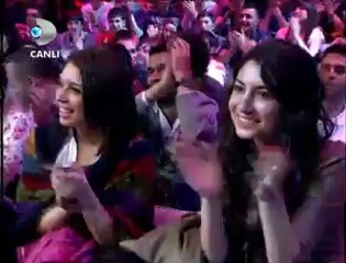 Disko Kralı Sibel Meriç Bir Trene Binse...