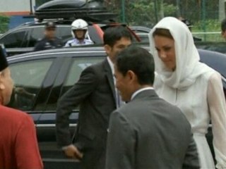 Topless pics of Kate, Gaga gets inked