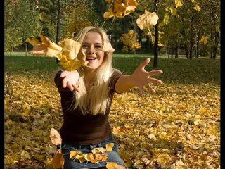 MIŁY NADCHODZI JESIEŃ