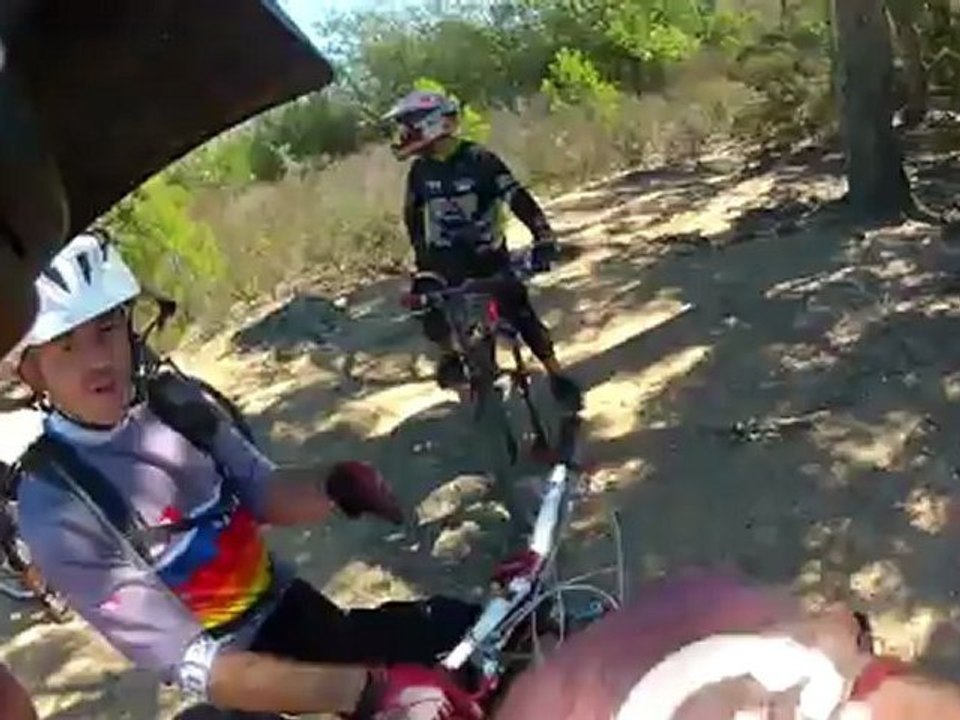 vtt var sur les traces de l'enduro du roc avec la roq'n roull vtt band