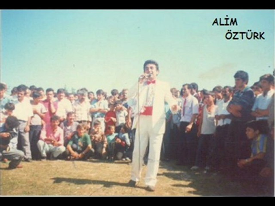 Alim  ÖZTÜRK    (  Haberin  varmı   yar  yar  -  Türkçe  Karaoke  )