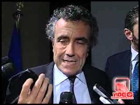 Napoli - Il ministro Barca: Fondi Ue inutili senza strategia per il Sud (15.09.12)