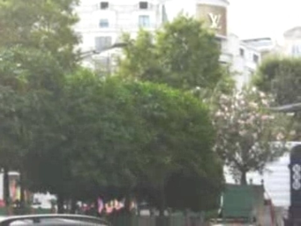 MOTO SUR LES CHAMPS 2