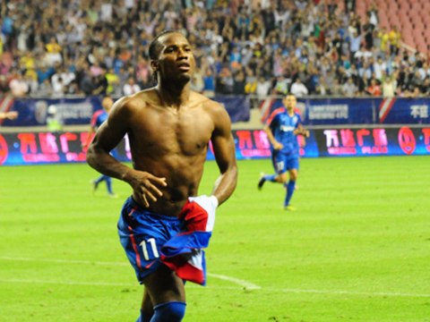 Didier Drogba marque encore en Chine !