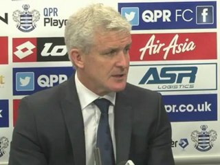 QPR - Hughes ambiguo: "Le strette di mano causano problemi"