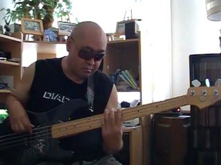 StreetWalking Shakatak basscover3 Bob Roha