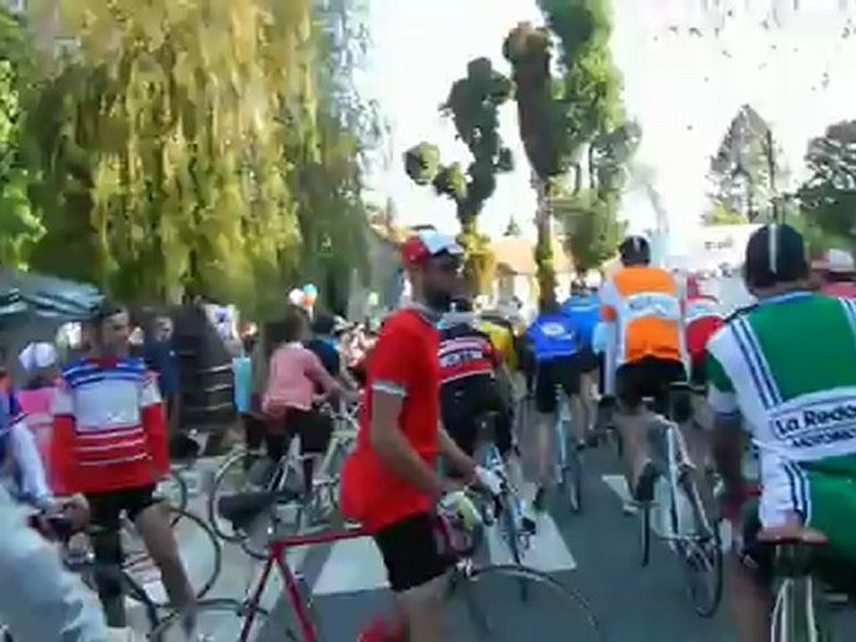 Départ Patrimoine 2012  Vélo vintage à gogo