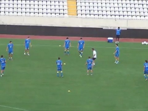 ΑΠΟΕΛ-Δόξα προθέρμανση ΑΠΟΕΛ (3)