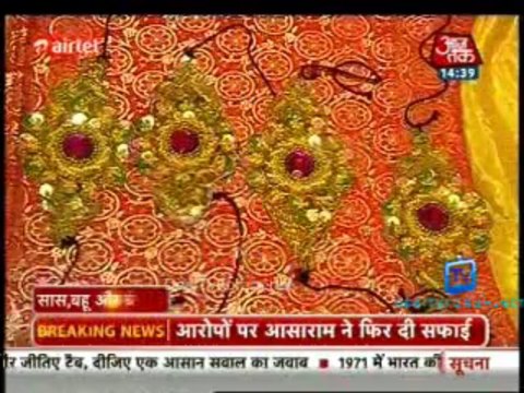 Saas Bahu Aur Betiyan [Aaj Tak] 28th August 2013 Video Watch pt1