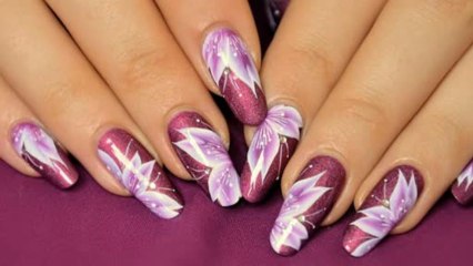 Nail art One Stroke Papillon Fleuri