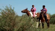 La route de la soie - La Mongolie Fête du Naadam - Courses de chevaux - Gilles Cousin