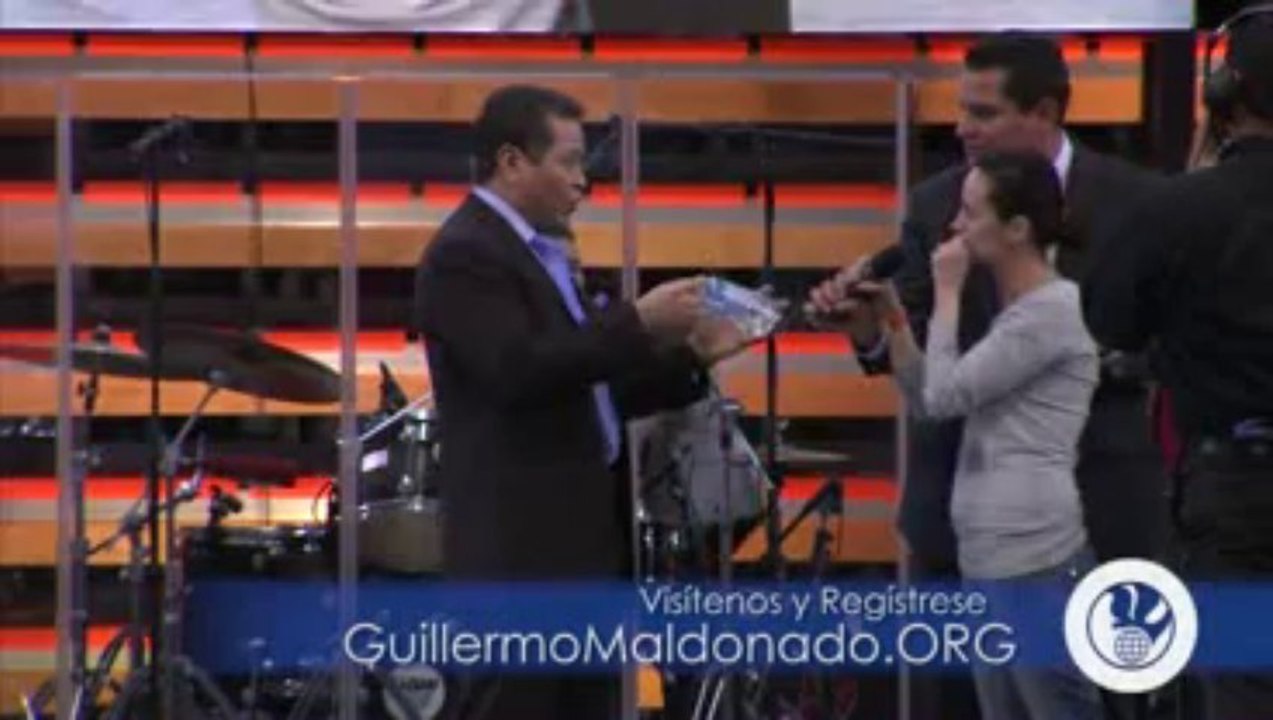 Culto Una Mujer Cancelado Sus Deudas