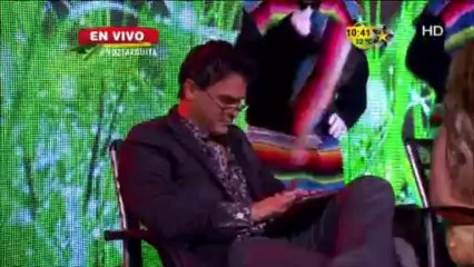 La pequeña Ganadora de  Voz Targuita en premios Fama