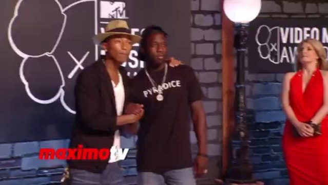 Pharrell Williams 2013 MTV Music AWARDS Red Carpet
