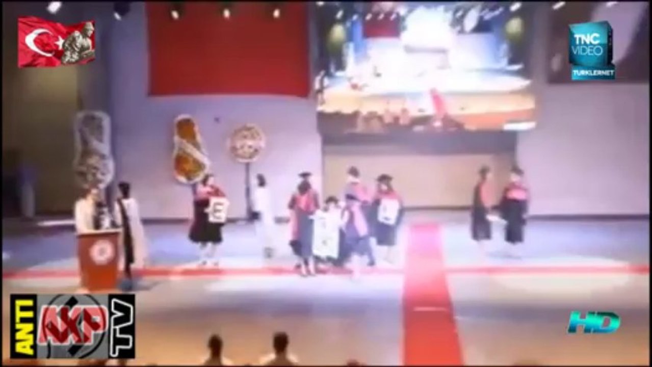 Fasizme Karsi Omuz Omuza