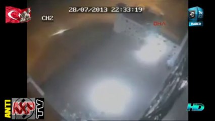 Cami yakıldı Başbakan tek kelime etmedi