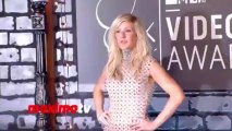 Ellie Goulding 2013 MTV Music AWARDS Red Carpet