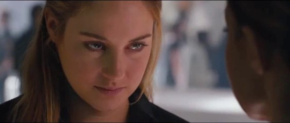 Première bande-annonce pour Divergente de Neil Burger !