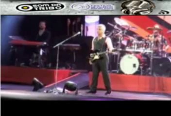 Sucessos de Lulu Santos empolgam público na despedida do Festival de Inverno