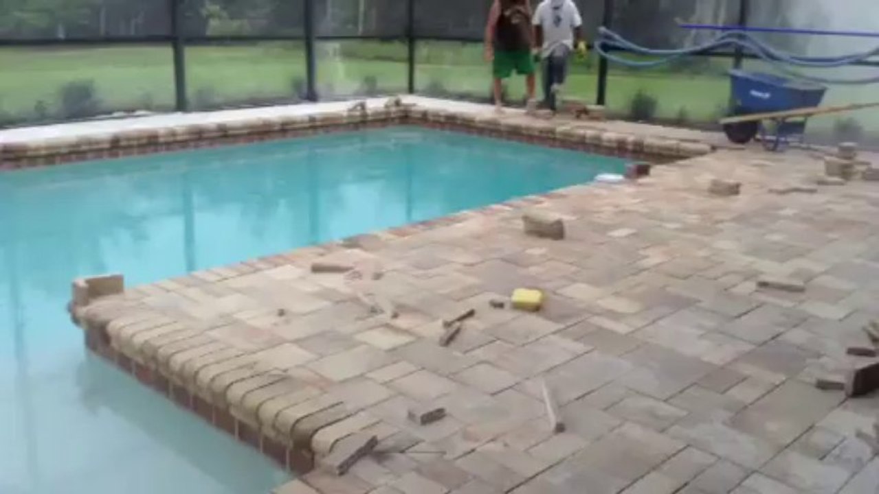 Professional Pool Deck Paving Services in Altamonte Springs FL - A Better Paver