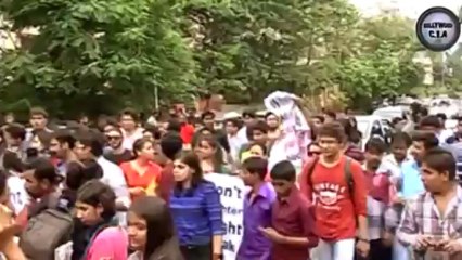Sonam Kapoor protests against Mumbai Gang Rape