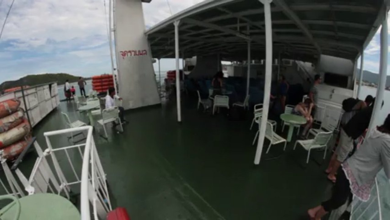 OnBoat-KoPhaNgan-1186