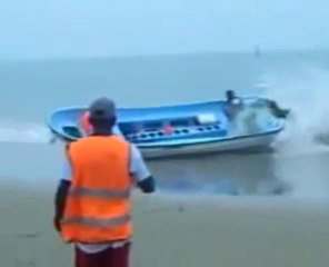 Crazy Beach Boat Accident Ozarks in Missouri!