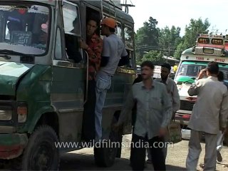 Amarnath yatra-Srinagar-tape-18-mdv-350-3