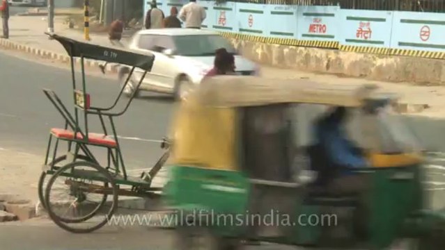 Delhi-kashmere gate-traffic-8