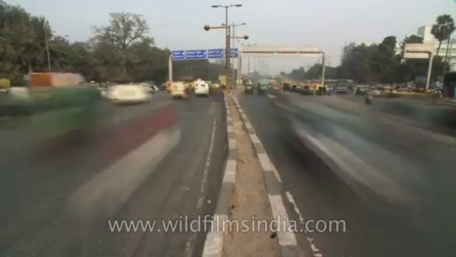 Delhi-kashmere gate-traffic-time lapse-4