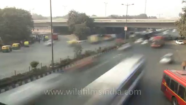 Delhi-kashmere gate-traffic-time lapse-7