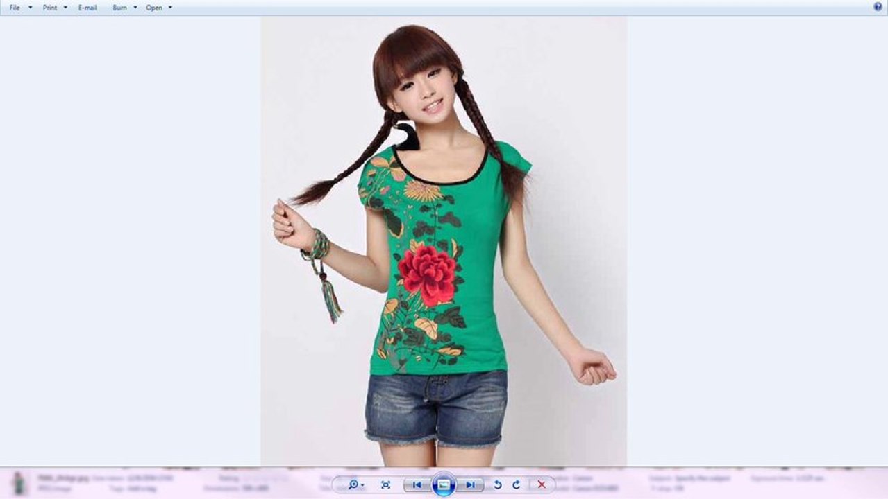 ร้านเสื้อยืด นำเข้า ไซส์XL สีเขียว - พร้อมส่งBO7000 ราคา550บาท