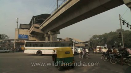 Govindpuri-metro station-traffic-2