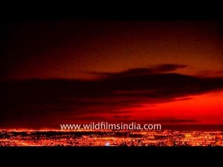 Time lapse video: Red sky over tinsel town LA