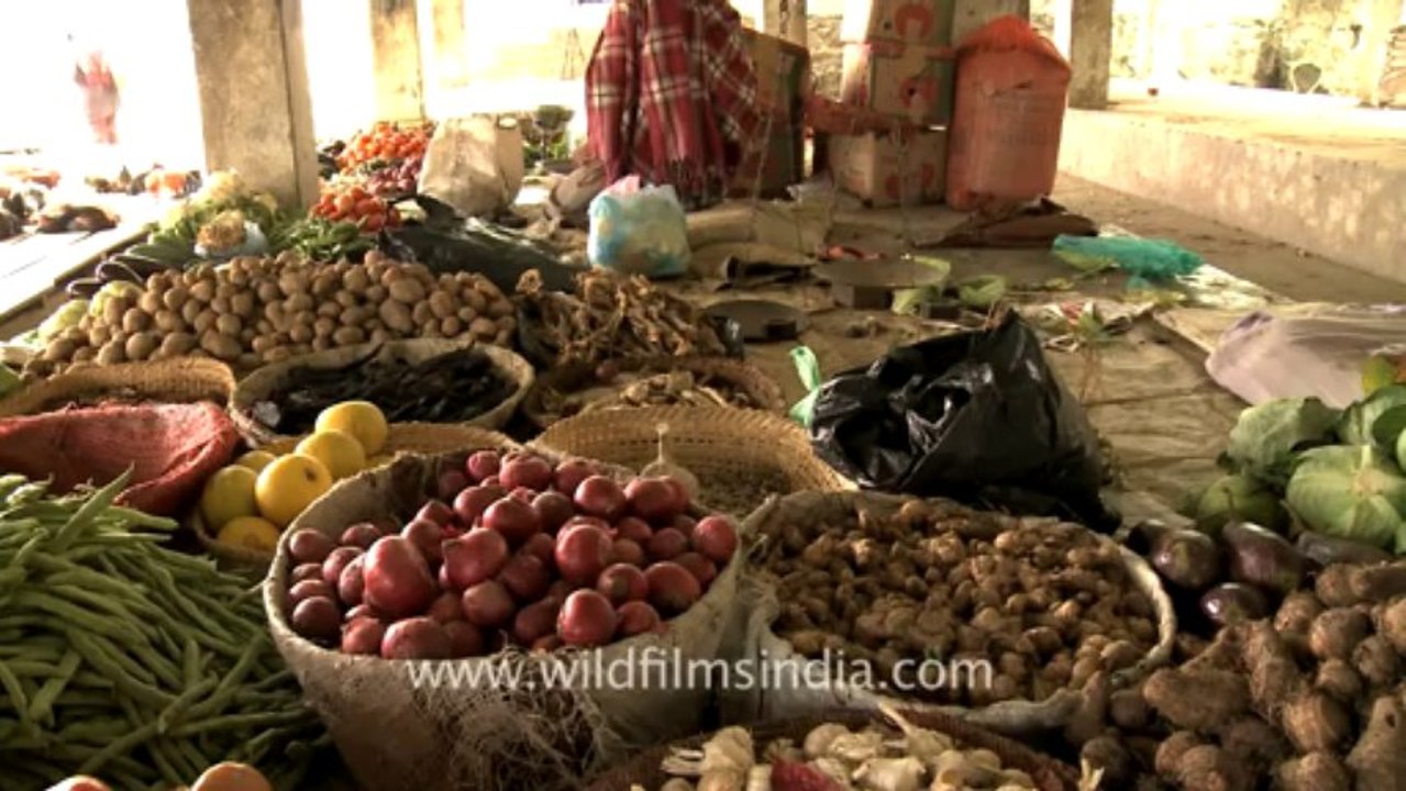 Manipur-senapati-vegetables vendor
