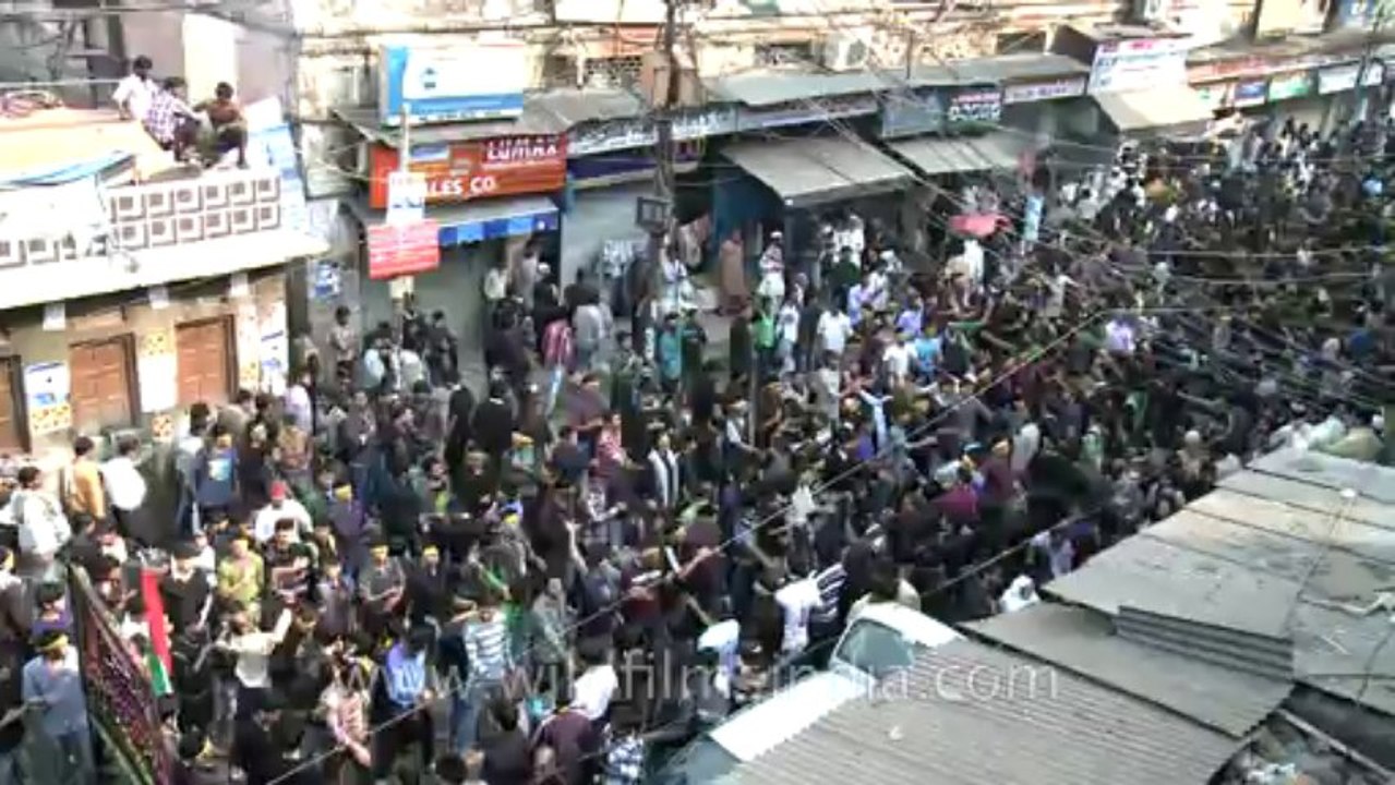 Muharram-Kashamere gate-NRI-2012-8