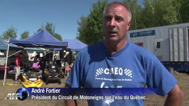 Au Québec, les fans de motoneige n'attendent pas l'hiver