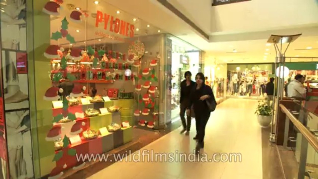 Select citywalk -stores-45