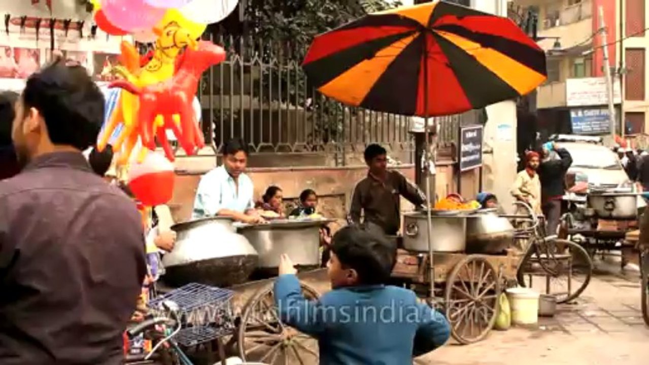 Nizamuddin-road side shop-2