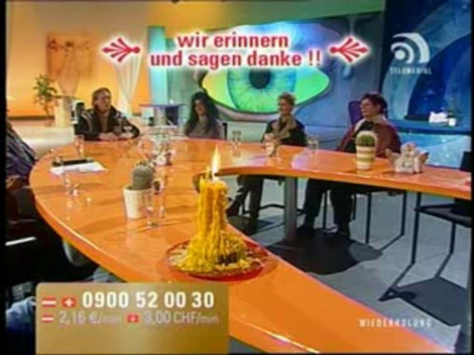 Beratung mit Hornauer am Orange-Table 2/2