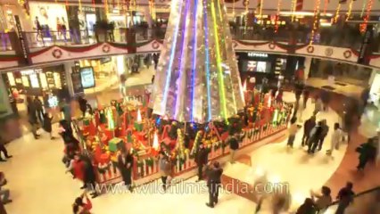 Select citywalk-time lapse-people-25