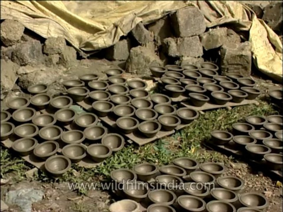 sikkim-making pots-mdv-no name-2-6