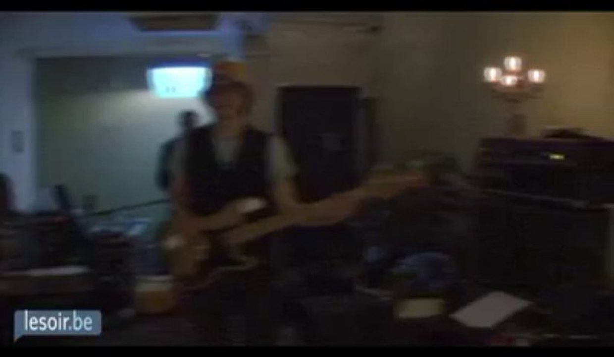 Tribute to REM : Minerale