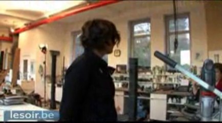 Reportage sur le sculpteur Anne Jones