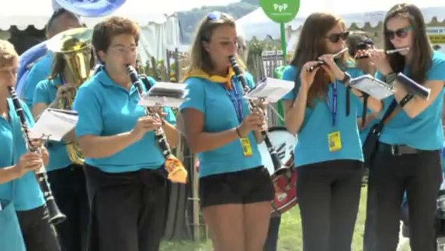 LES W-D.D. MICHOU NEWS - 25 AOUT 2013 A.P.M. - HESTIV'OC - BRAVO AUX NOT IN GAM POUR LEUR CONCERT.