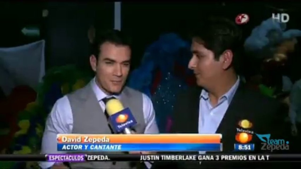 David Zepeda @davidzepeda1 regresa al teatro con "Perfume de Gardenia" || 1N