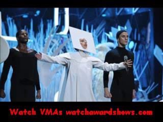 MTV VMA 2013 Lady Gaga nun dress VMA 2013