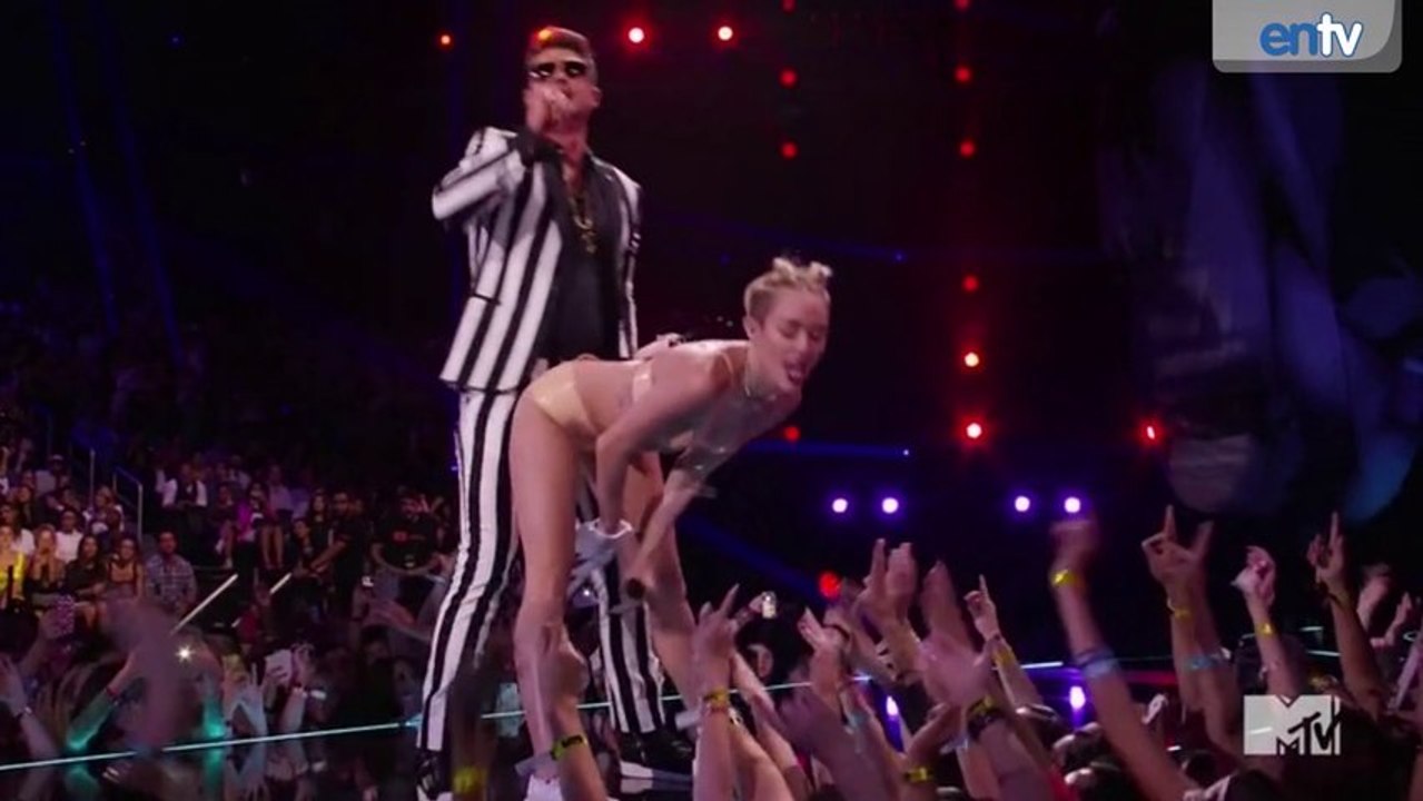 2013 MTV VMA highlights