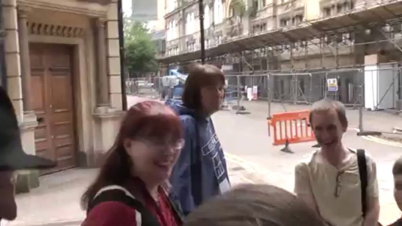 Dr Who locations walking tour of Cardiff(Part 13)